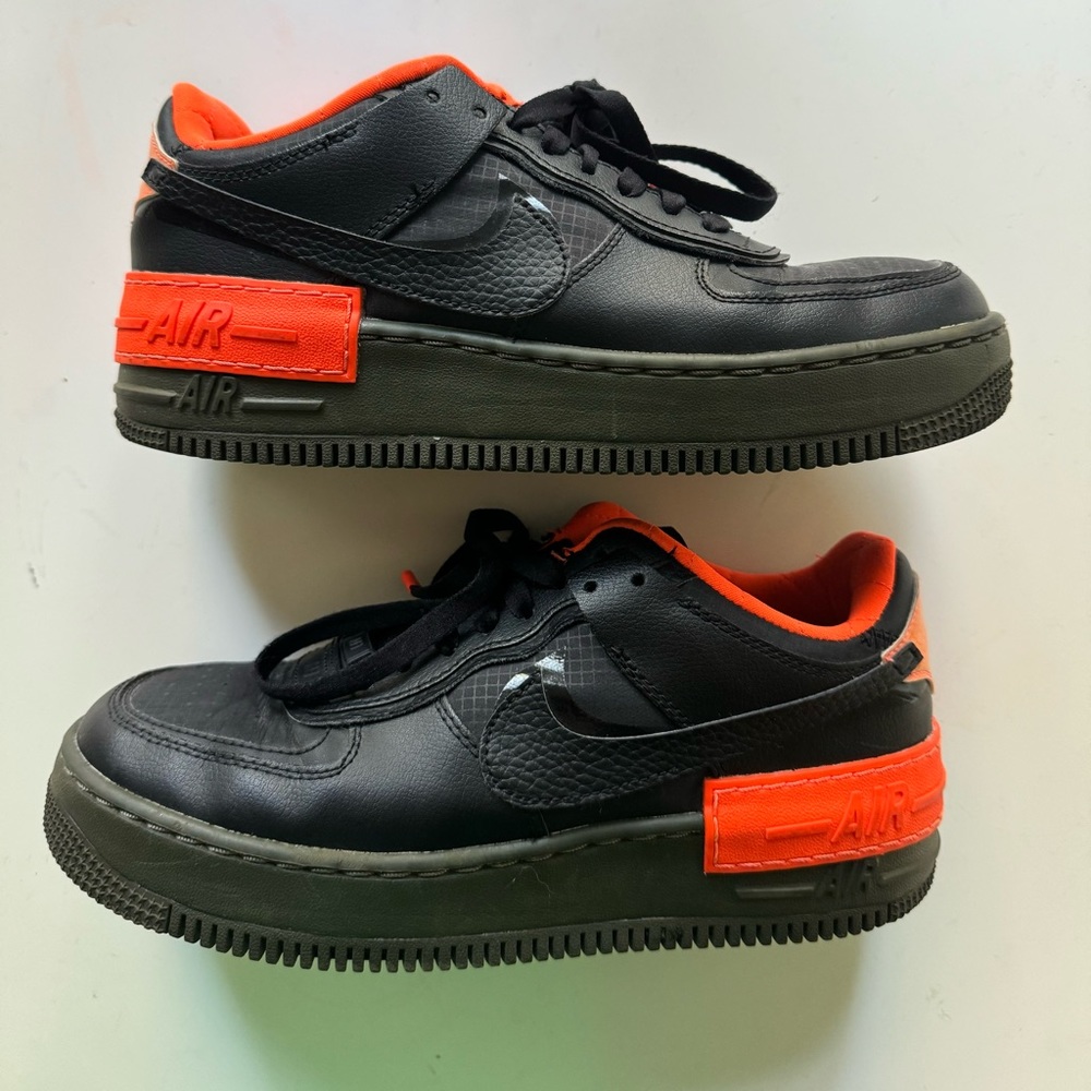Wmns Air Force 1 Shadow ‘Hyper Crimson’